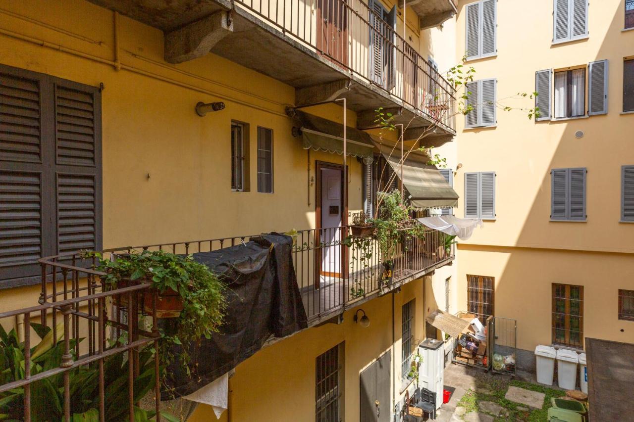 Happy - Naviglio Grande *